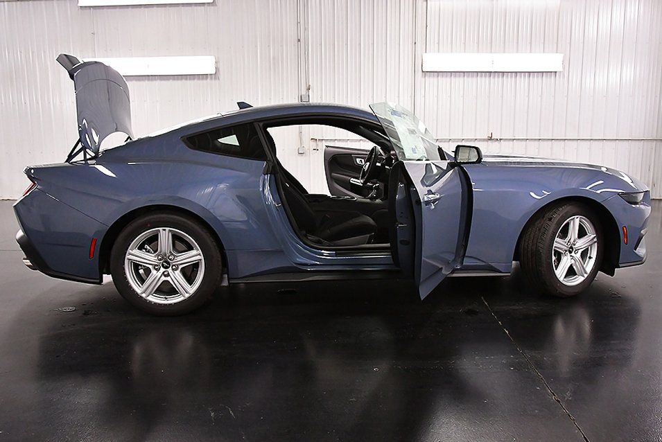 2026 Ford Mustang EcoBoost Fastback - Photo 29