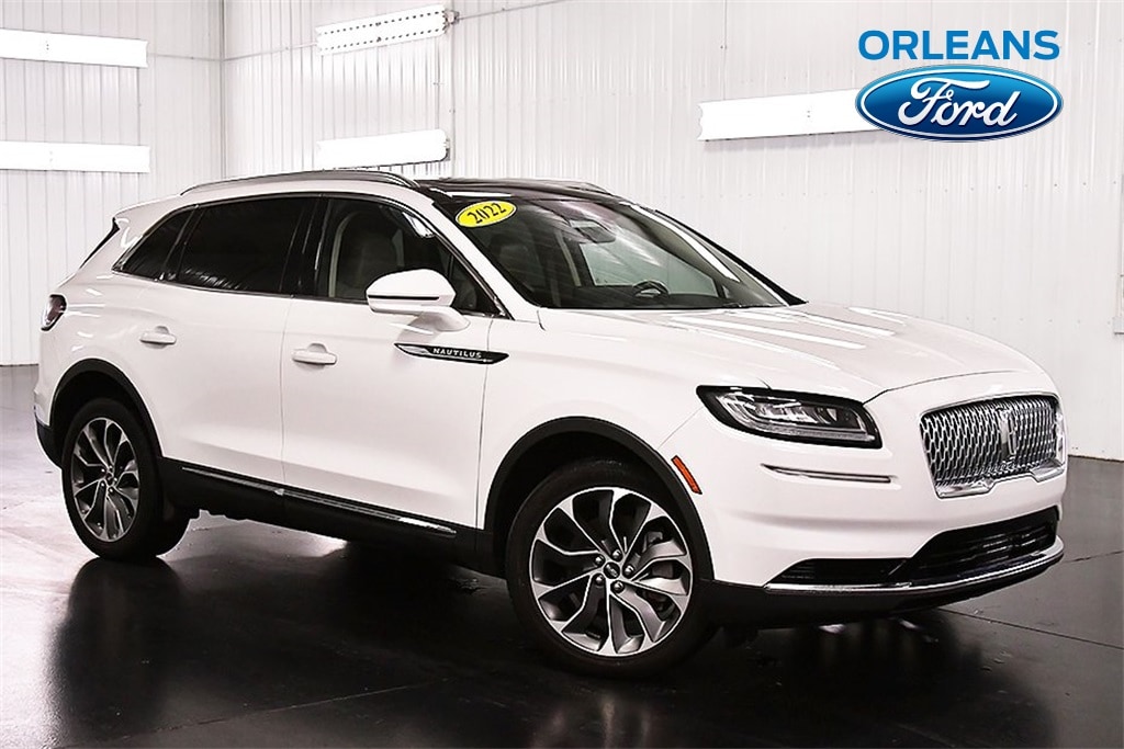 2022 Lincoln Nautilus Reserve's photo