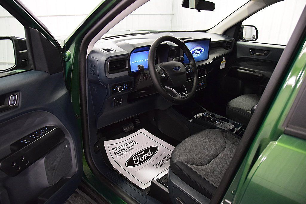 2025 Ford Maverick XLT - Photo 15