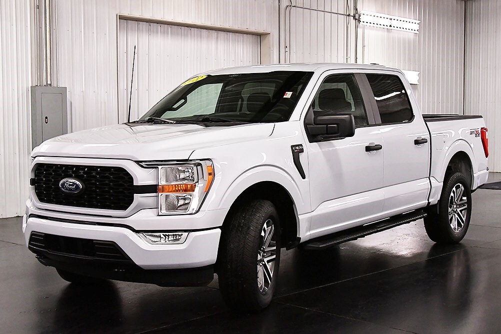 2022 Ford F-150 XL STX photo 3