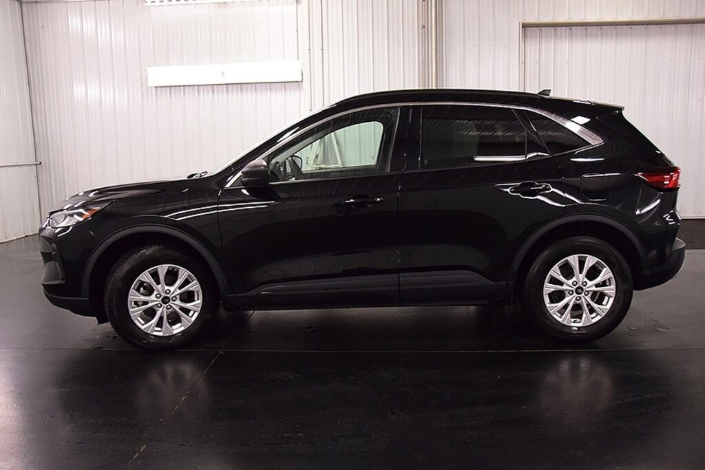 Used 2024 Ford Escape Active SUV