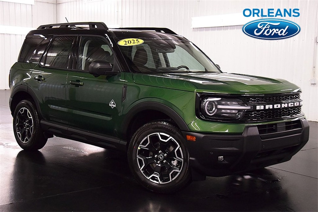 2025 Ford Bronco Sport Outer Banks's photo