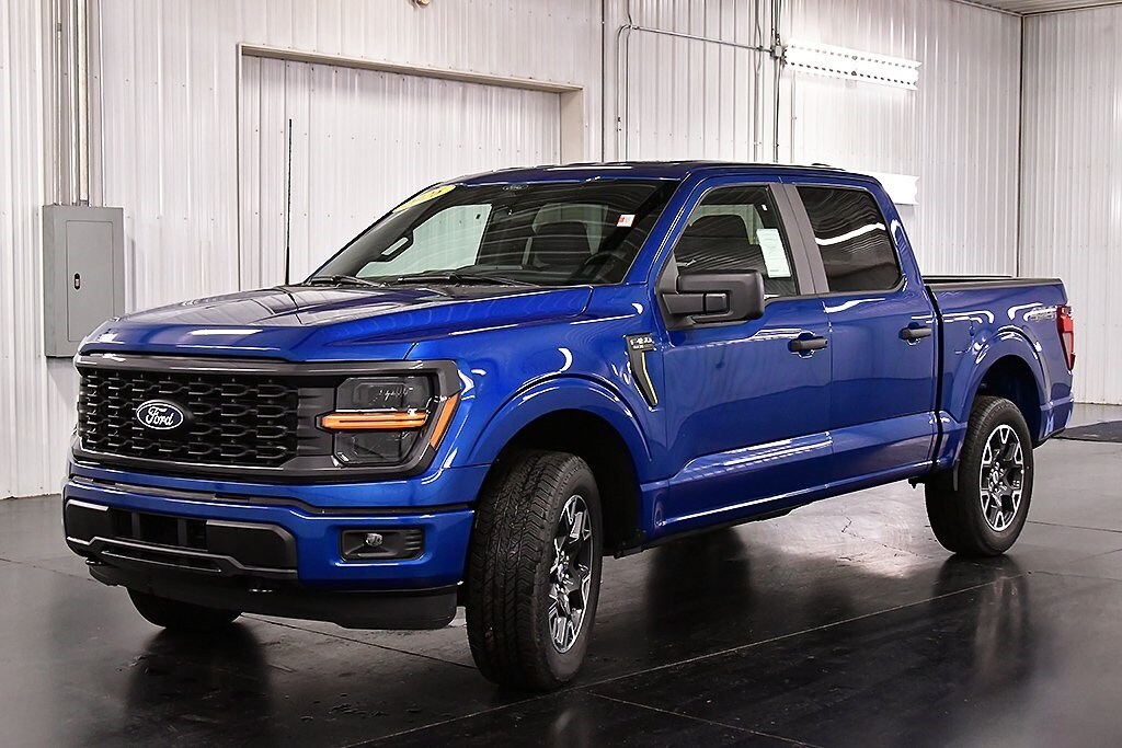 2025 Ford F-150 STX photo 3