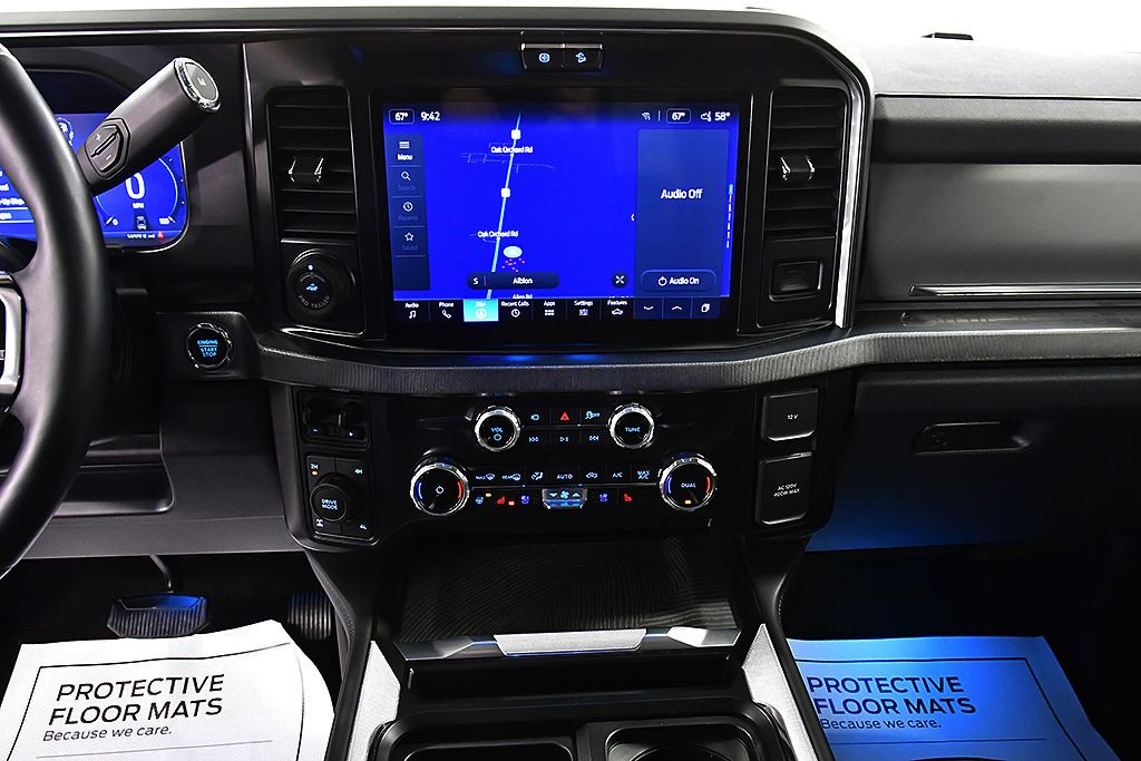 2025 Ford F-250 Super Duty Platinum - Photo 28