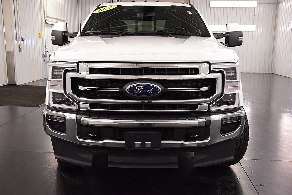 Used 2022 Ford F-350 Super Duty Lariat with VIN 1FT8W3BT3NEC58761 for sale in Medina, NY