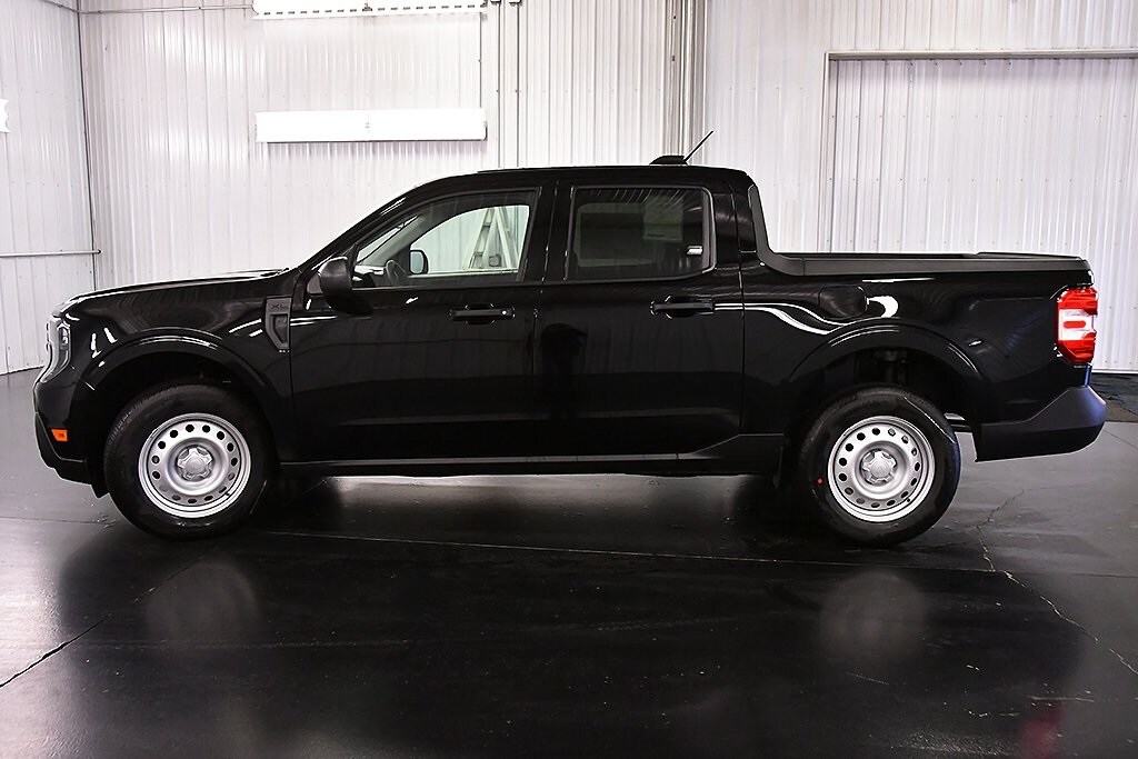 2026 Ford Maverick XL photo 4