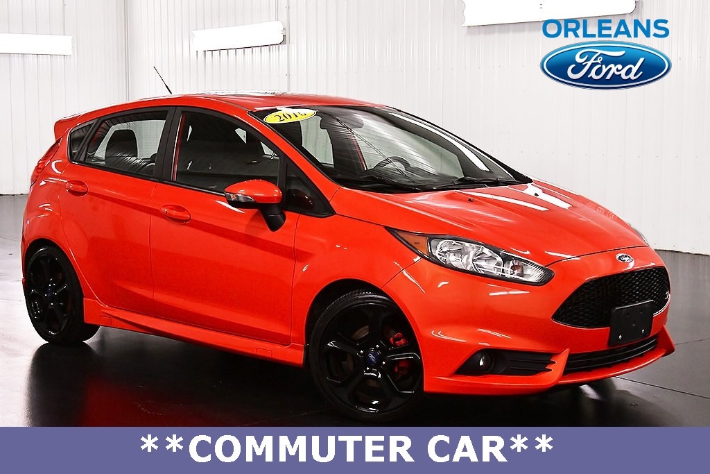 2016 Ford Fiesta ST's photo