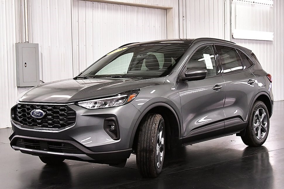 2025 Ford Escape ST-Line Select photo 3