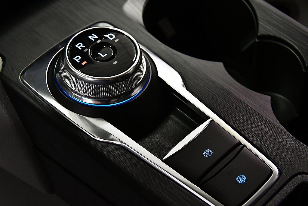 2025 Ford Escape Plug-in hybrid PHEV - Photo 23