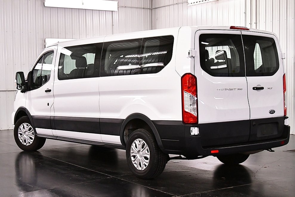 2023 Ford Transit photo 4