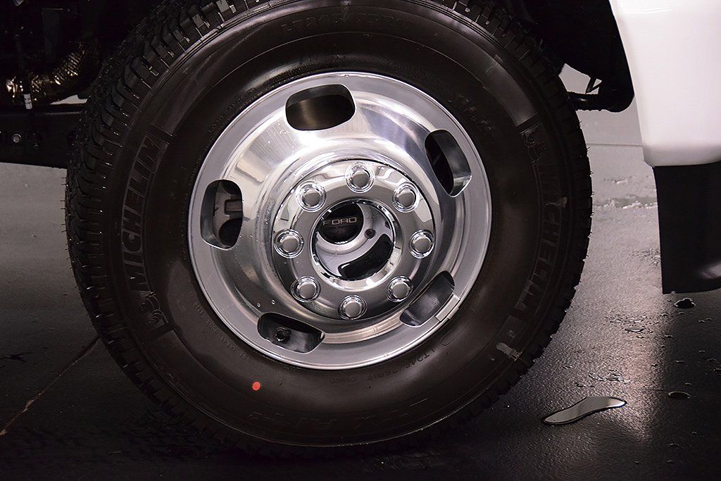 2026 Ford F-350 Super Duty XL - Photo 11