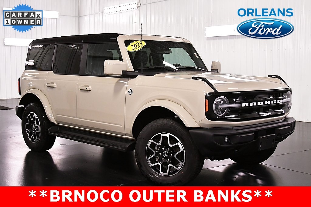 2025 Ford Bronco 4-Door Outer Banks's photo