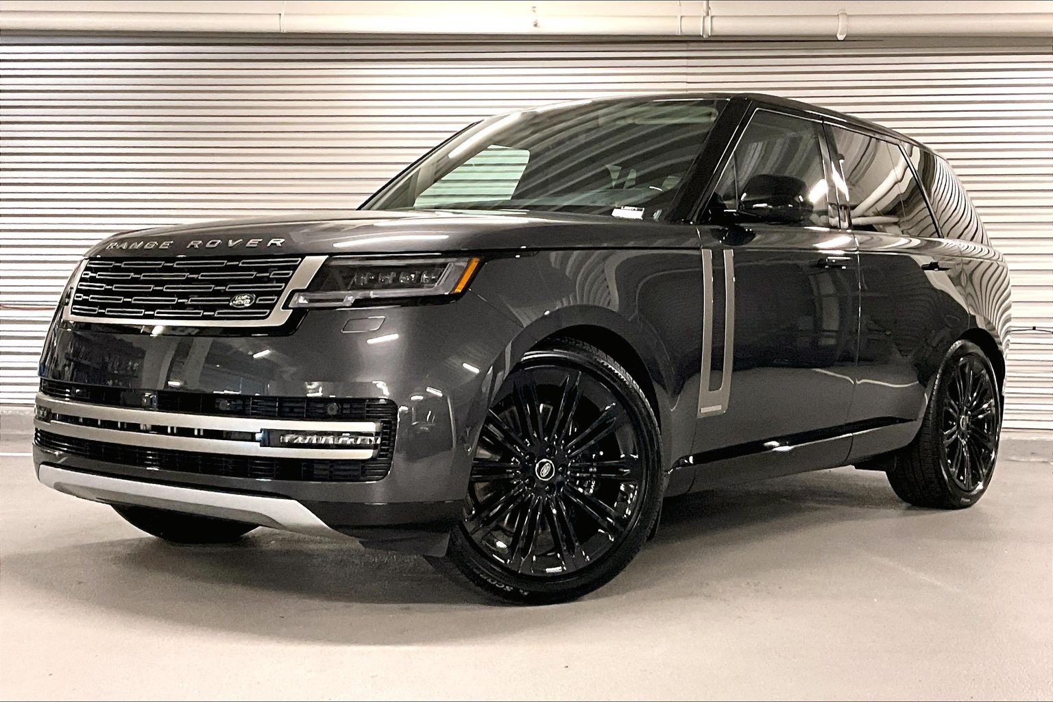 2025 Land Rover Range Rover 4.4 Autobiography SWB's photo