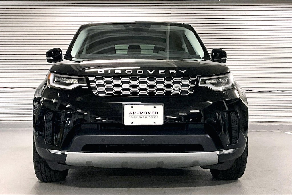Certified 2025 Land Rover Discovery S Sport Utility