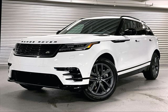 2026 Land Rover Range Rover Velar Dynamic SE's photo