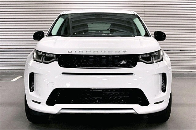 2025 Land Rover Discovery Sport S photo 2