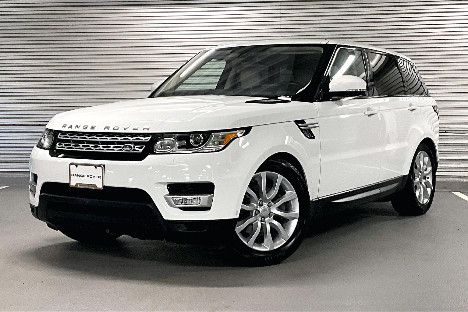 2016 Land Rover Range Rover Sport HSE 3.0's photo