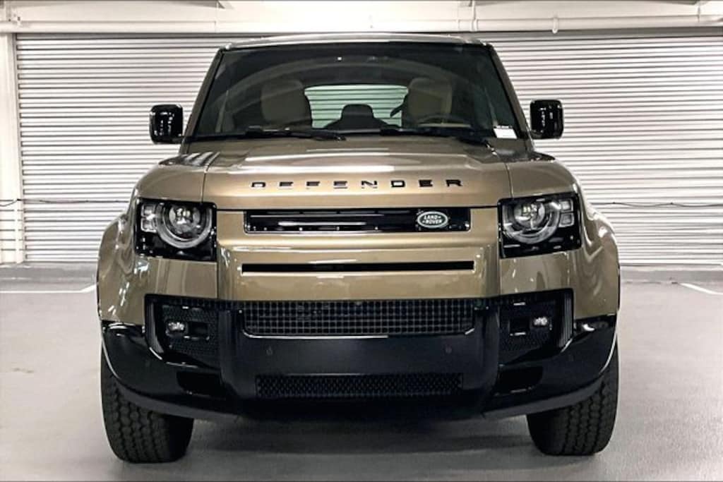 New 2025 Land Rover Defender 110 400PS X-Dynamic SE SUV