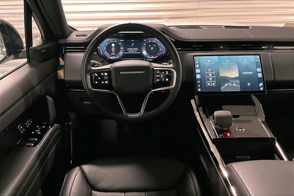 2025 Land Rover Range Rover Sport P360 S photo 3