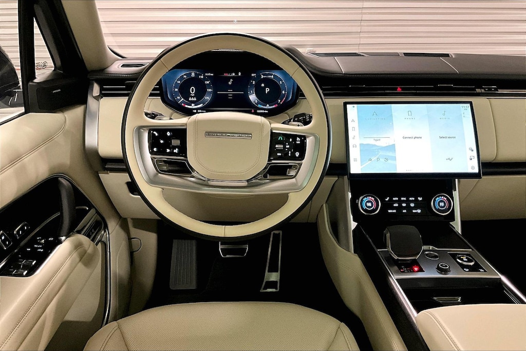 Used 2023 Land Rover Range Rover SE Sport Utility