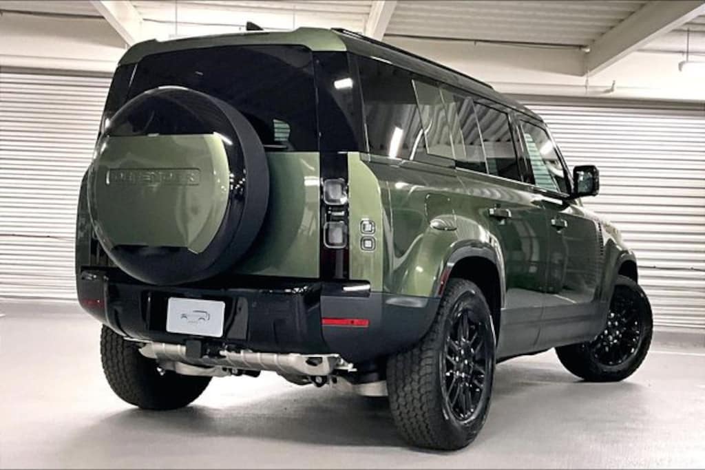 New 2026 Land Rover Defender 110 S 300PS SUV