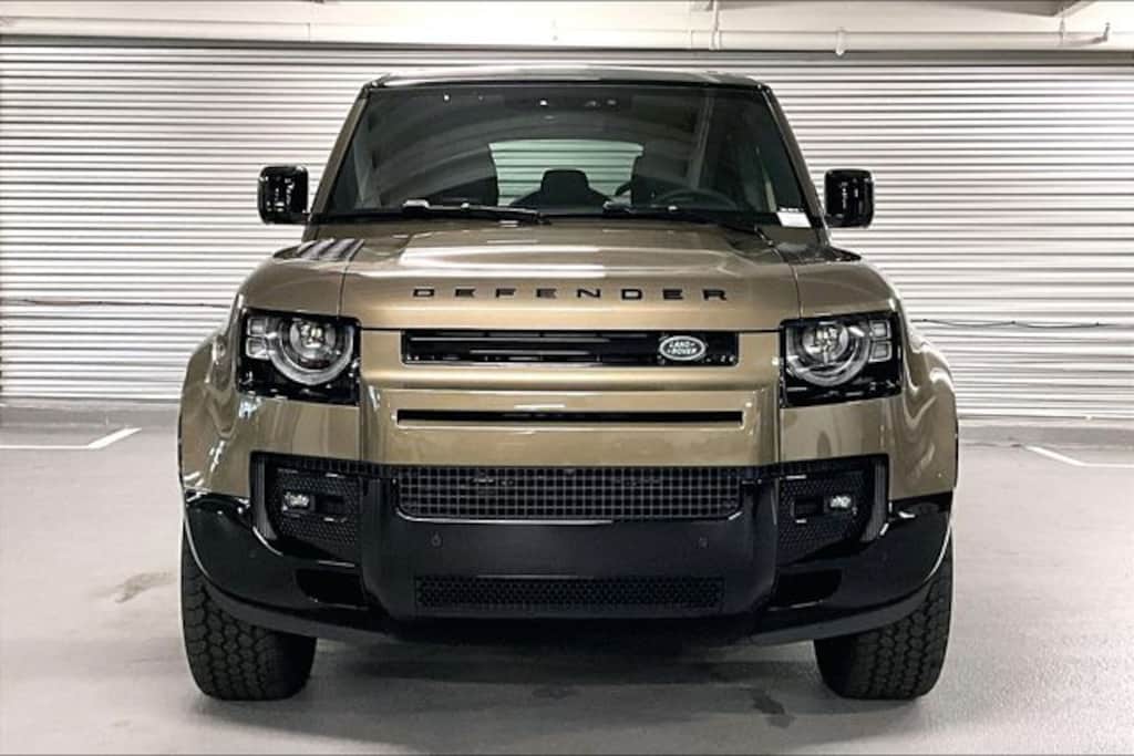 New 2025 Land Rover Defender 110 400PS X-Dynamic SE SUV