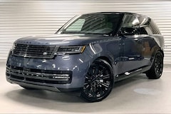 New 2026 Land Rover Range Rover SE SUV