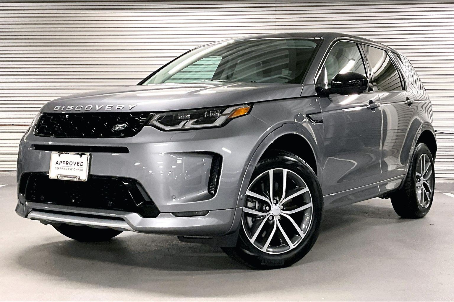 2025 Land Rover Discovery Sport S