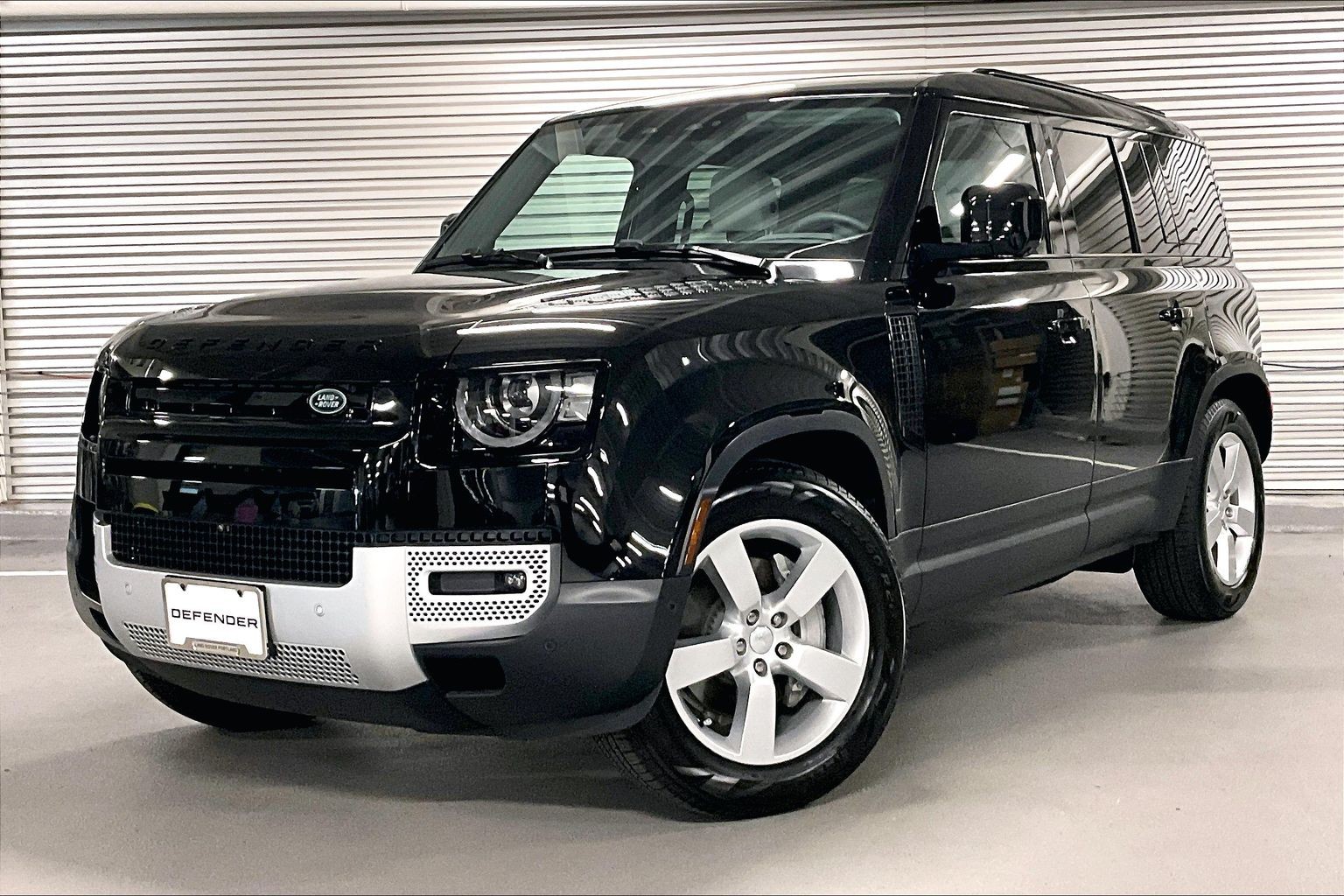 2025 Land Rover Defender