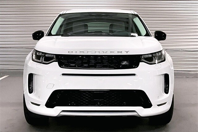 2025 Land Rover Discovery Sport S photo 2
