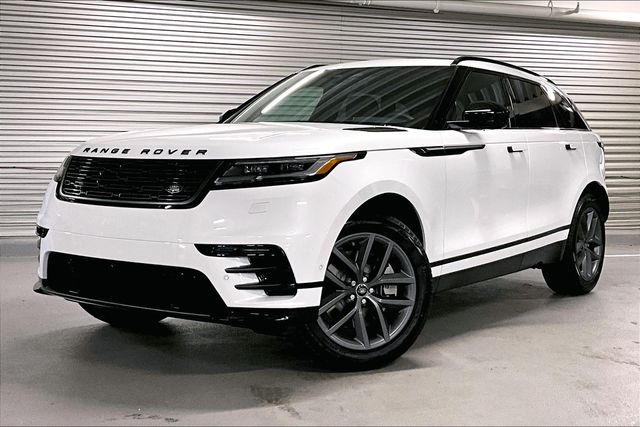 2026 Land Rover Range Rover Velar Dynamic SE's photo