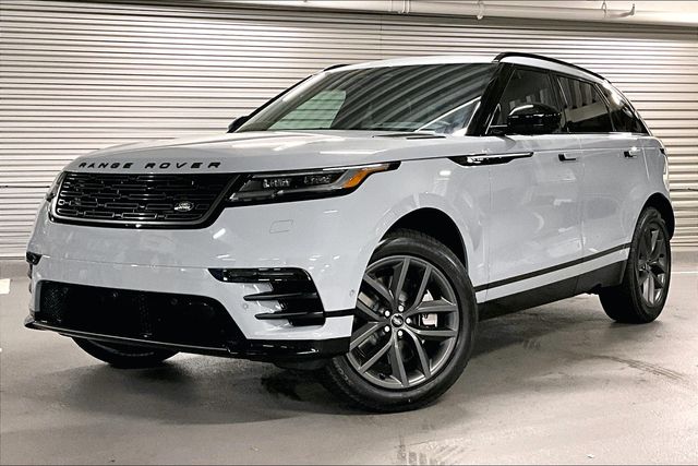 2026 Land Rover Range Rover Velar Dynamic SE's photo