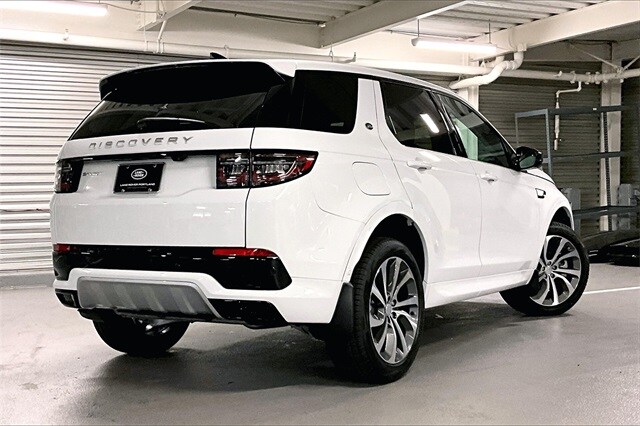 2025 Land Rover Discovery Sport S photo 4