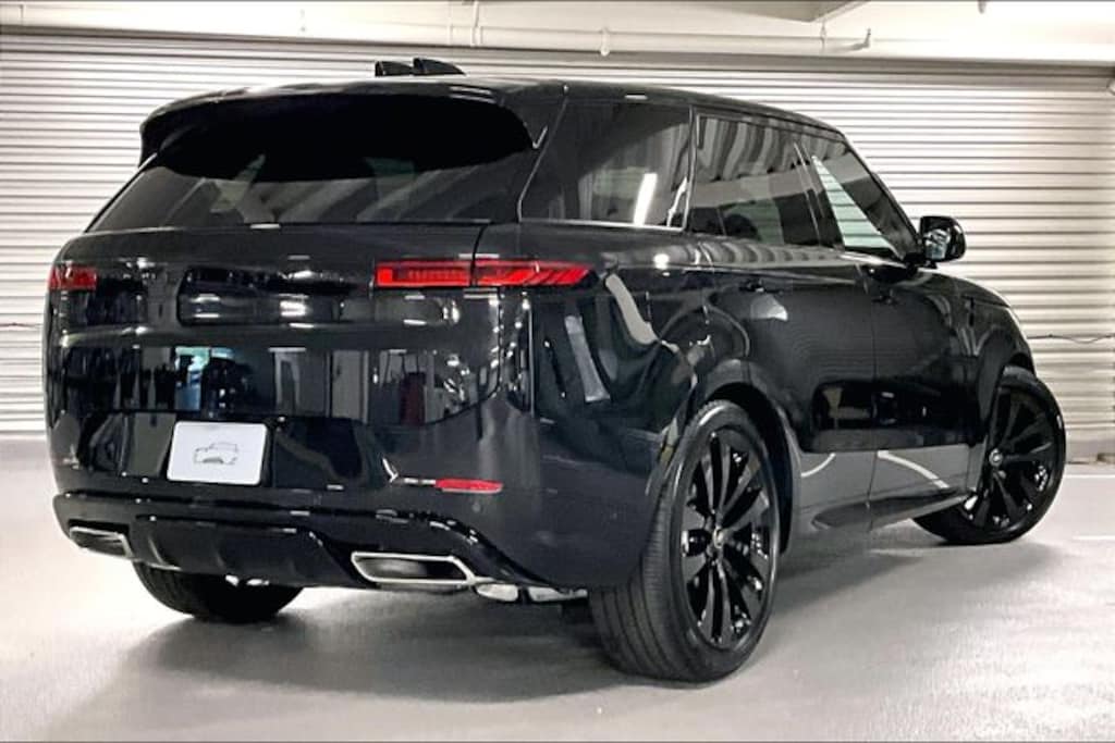 New 2025 Land Rover Range Rover Sport Dynamic SE SUV