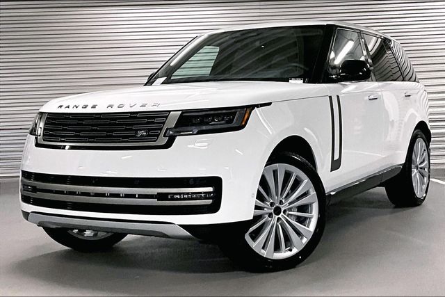 2026 Land Rover Range Rover 3.0 SE SWB's photo