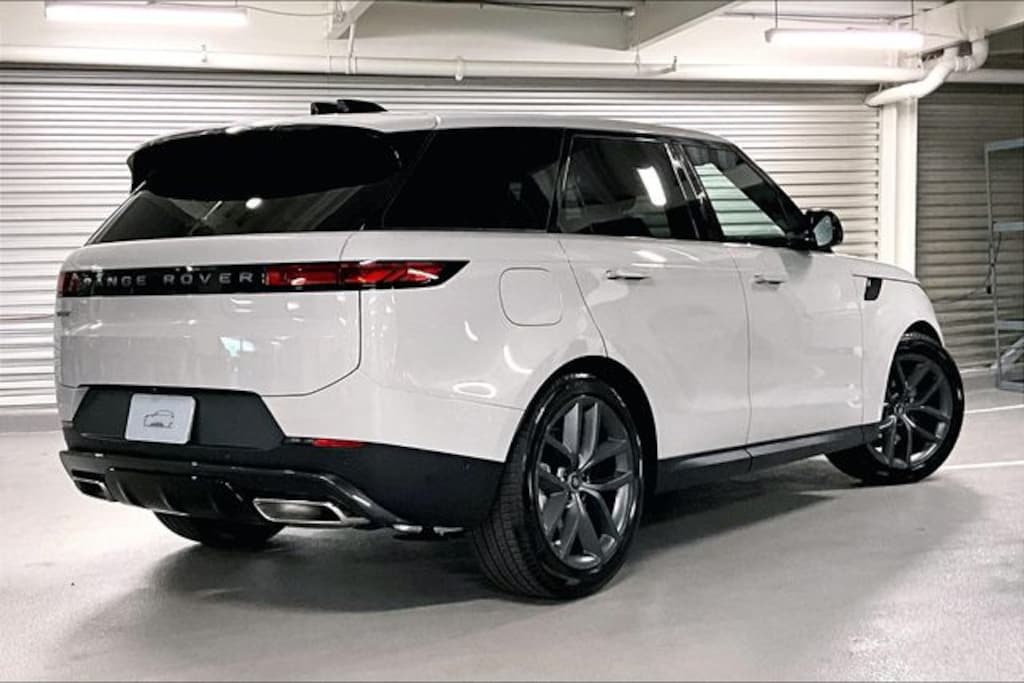 New 2025 Land Rover Range Rover Sport SE SUV