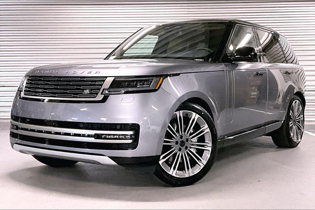 2026 Land Rover Range Rover 3.0 SE SWB's photo