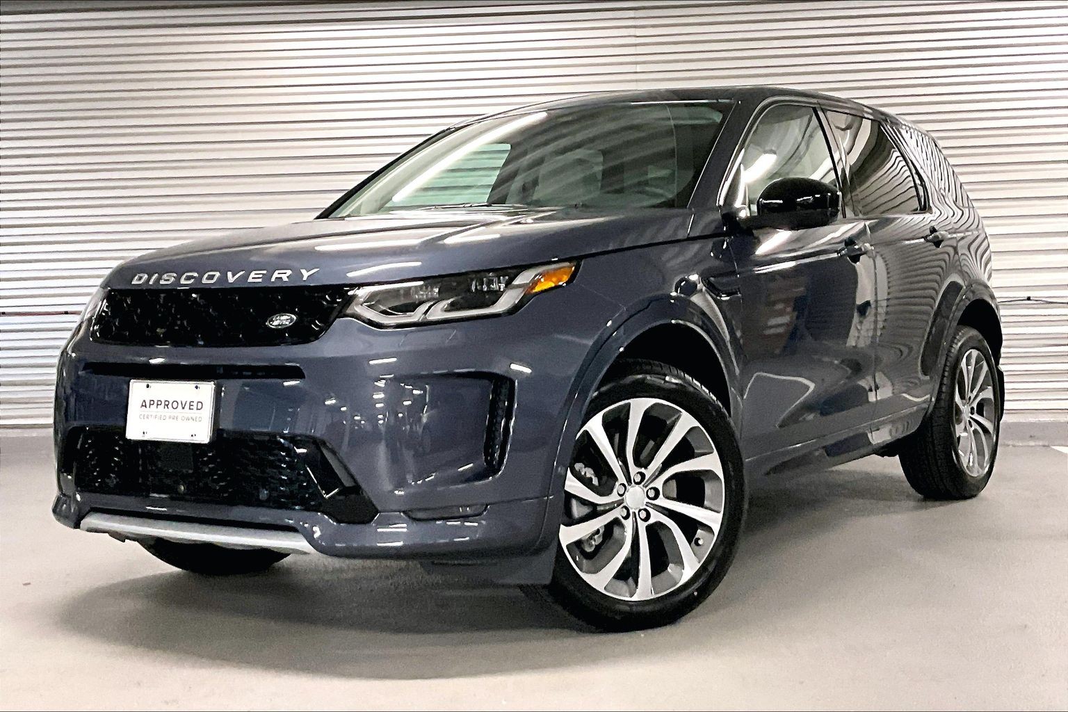 2025 Land Rover Discovery Sport S