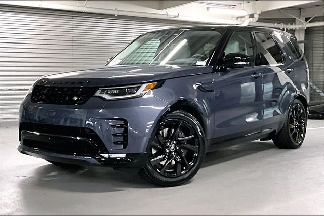 2025 Land Rover Discovery Dynamic SE