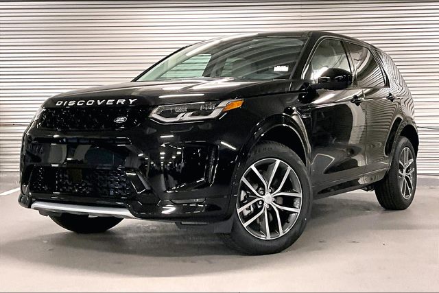 2025 Land Rover Discovery Sport S's photo