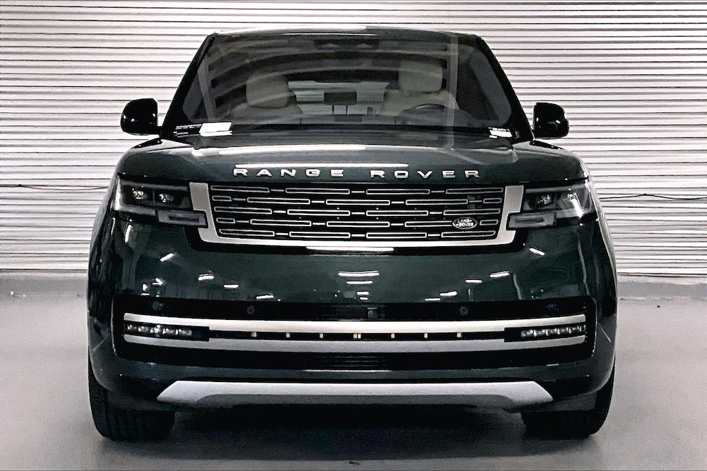 Used 2023 Land Rover Range Rover SE Sport Utility
