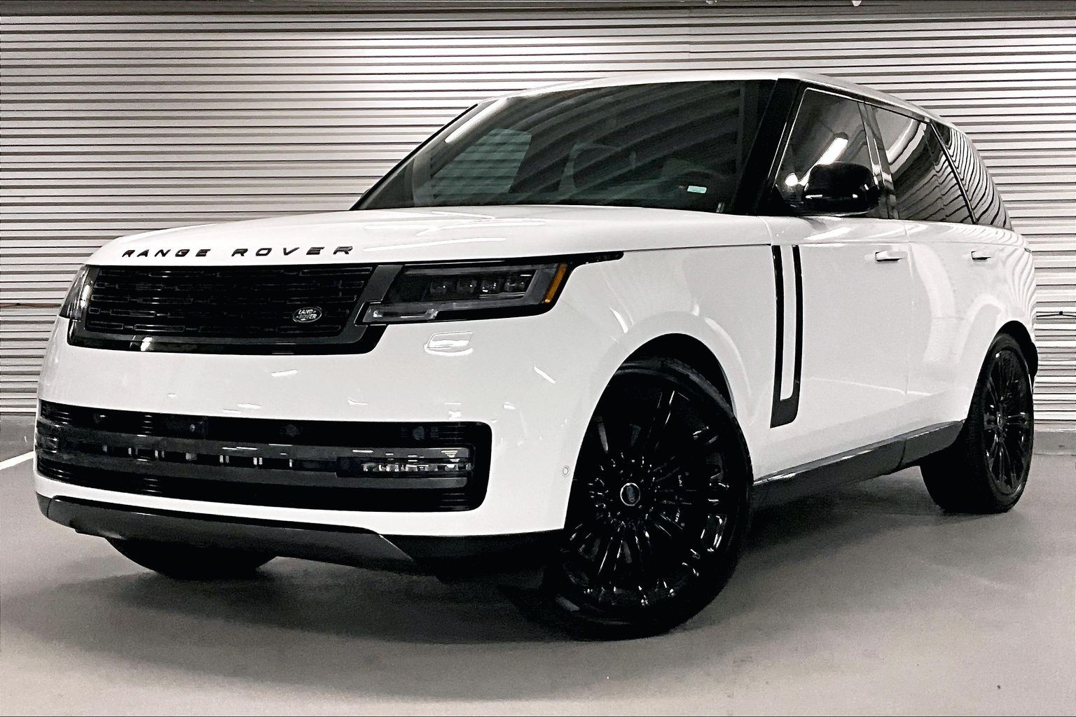 2024 Land Rover Range Rover SE