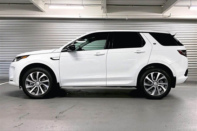 2025 Land Rover Discovery Sport S photo 3