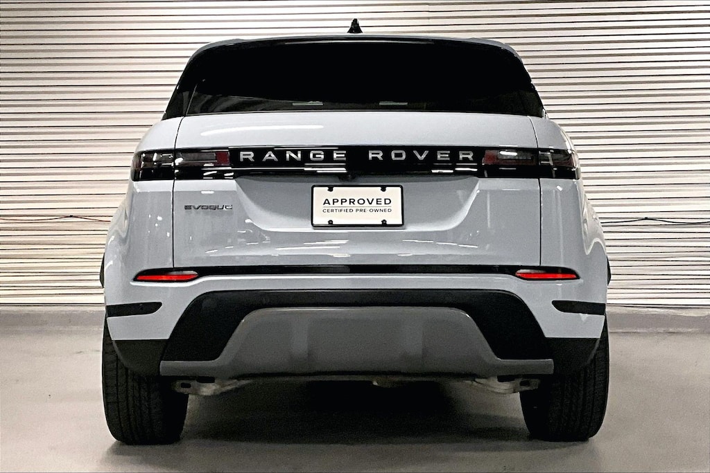 2025 Land Rover Range Rover Evoque S photo 2