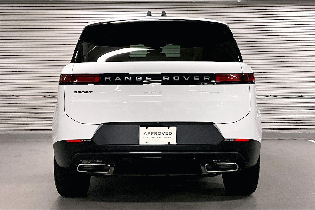 2025 Land Rover Range Rover Sport P360 S photo 2