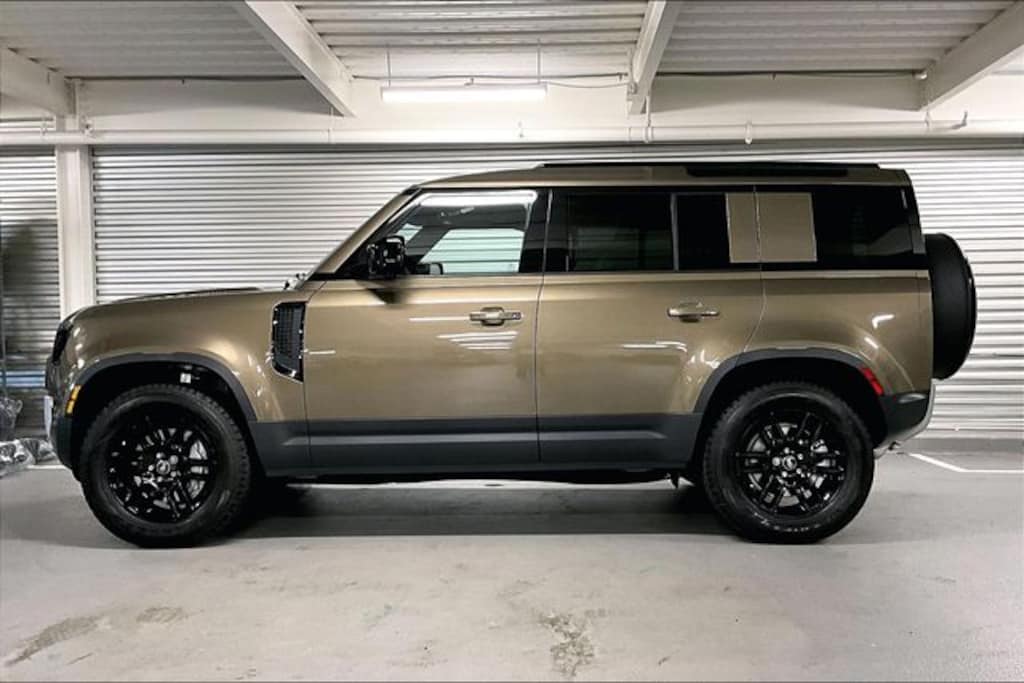 New 2025 Land Rover Defender 110 S SUV