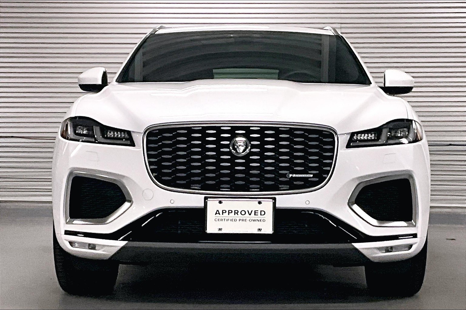 Certified 2024 Jaguar F-PACE R-Dynamic S with VIN SADCT2FUXRA732416 for sale in Portland, OR