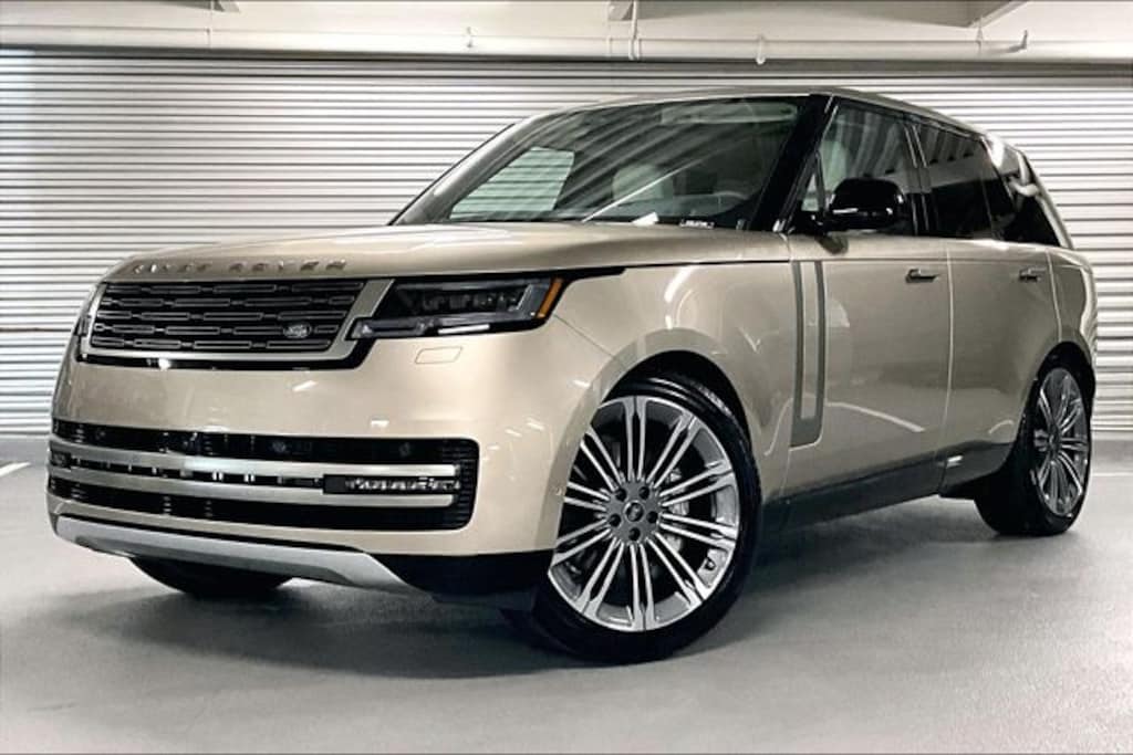 New 2025 Land Rover Range Rover SE 400PS SUV