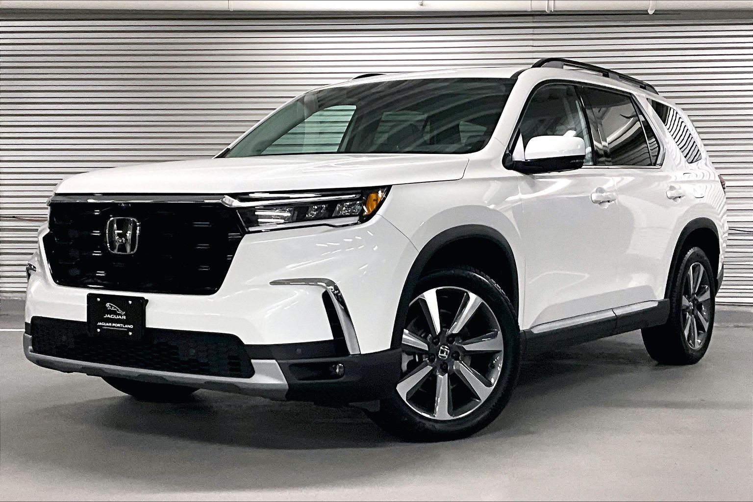 2024 Honda Pilot Elite's photo
