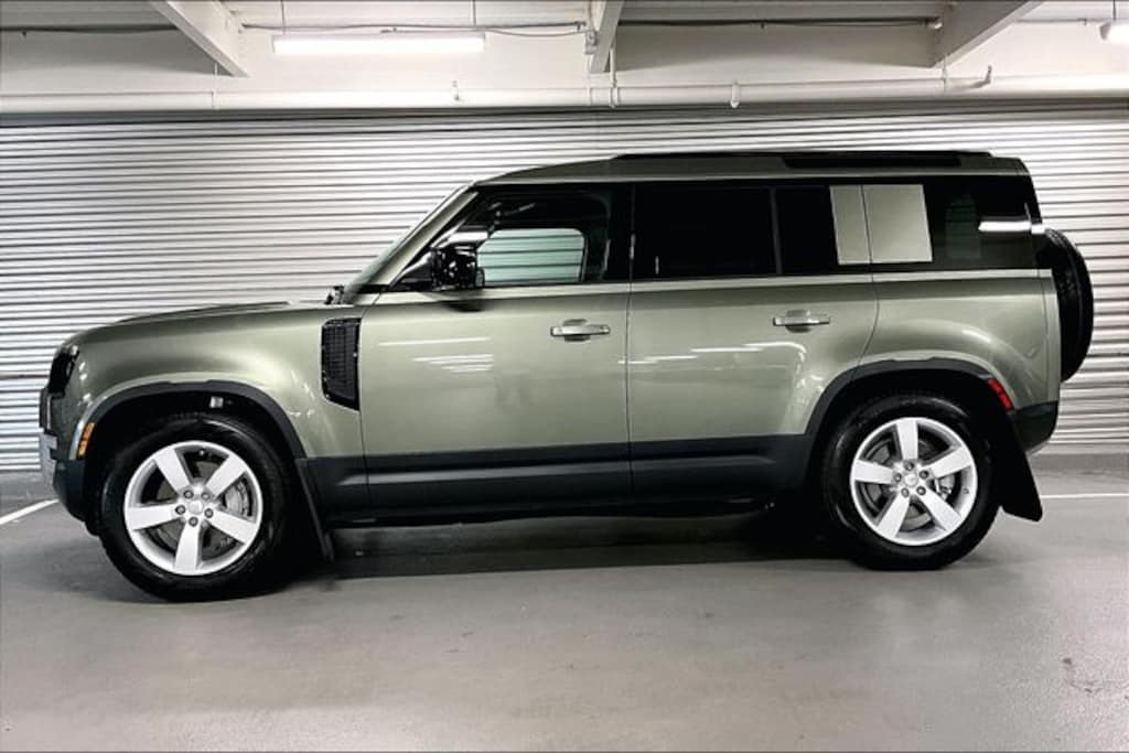 New 2025 Land Rover Defender 110 S SUV